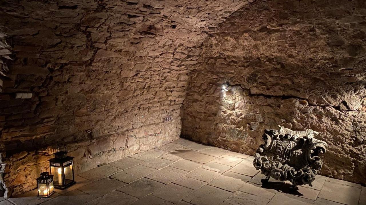 Zamek Sarny - Schloss Scharfeneck Клодзко Экстерьер фото